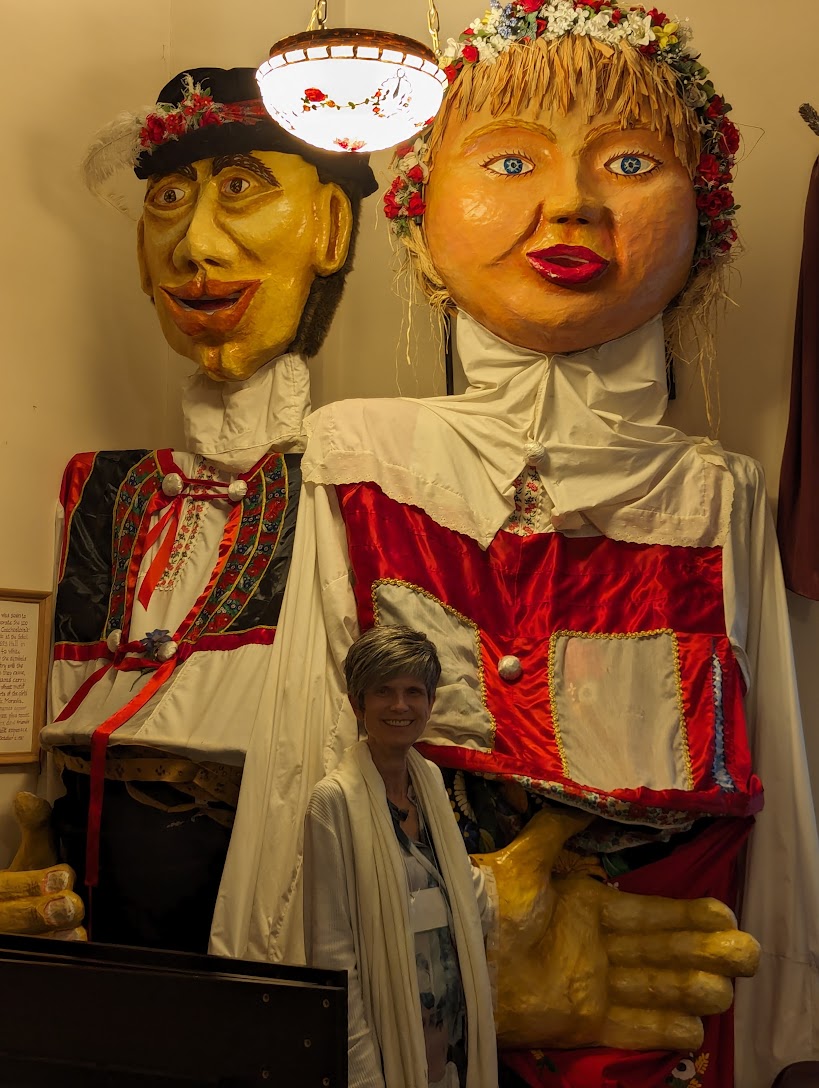 Large dolls in Czech costumes used in parades